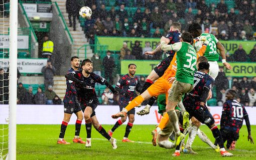 流浪者隊以2-1戰勝了希伯尼安