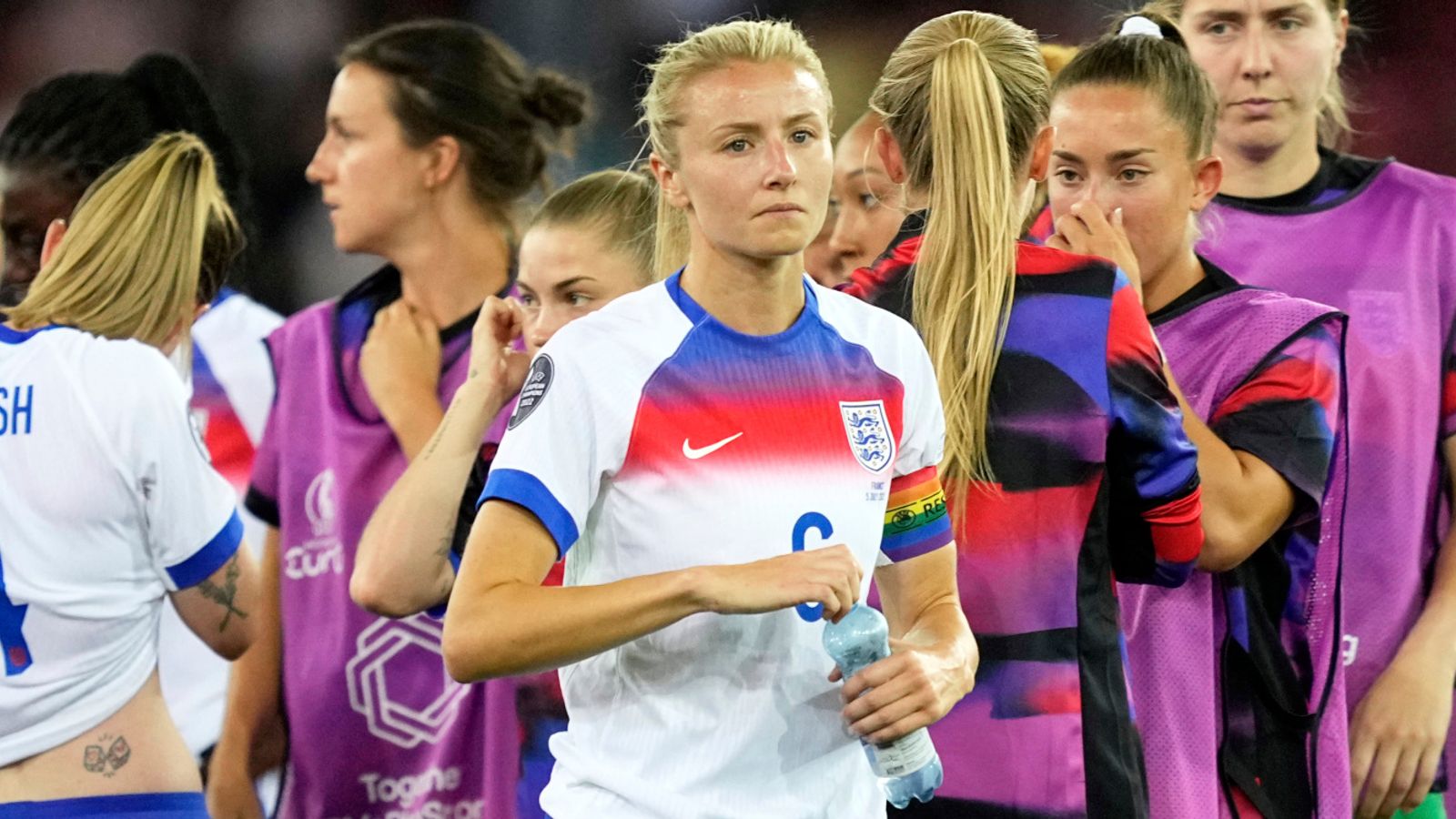 2025年英格蘭女足歐錦賽首戰(zhàn)失利：利亞·威廉姆森坦言“表現(xiàn)不夠好”